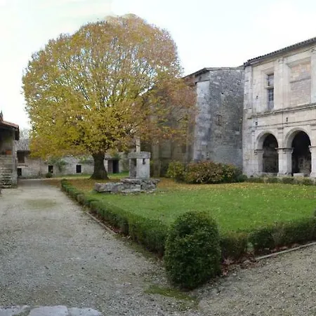 Konukevi Le Prieure Saint Barthelemy Azay-le-Brule