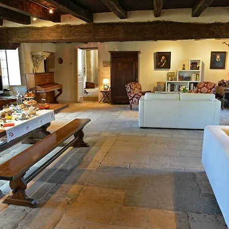 Le Prieure Saint Barthelemy 3*