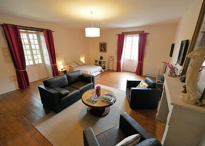 Le Prieure Saint Barthelemy 3*