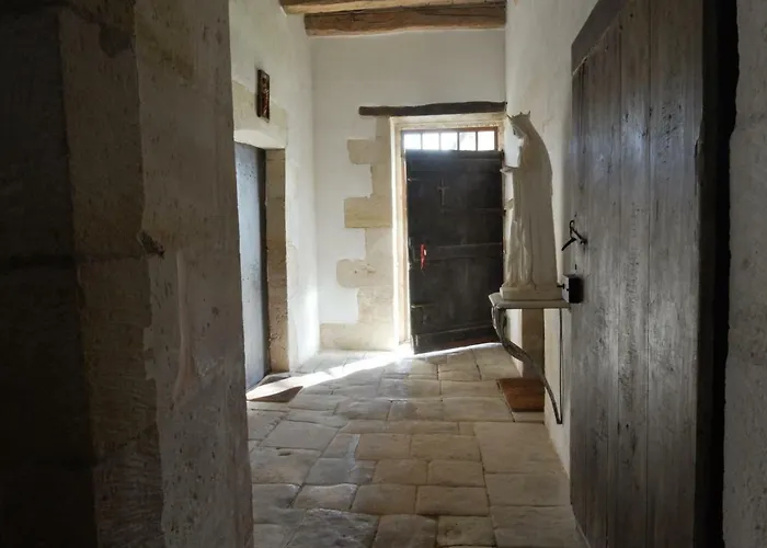 Le Prieure Saint Barthelemy Guest house 3*